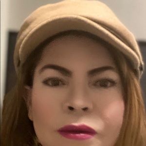 Meet your Posher, Carmen